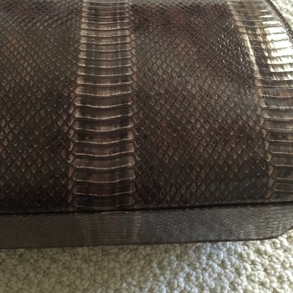 Handbag - Picture 2 of 4